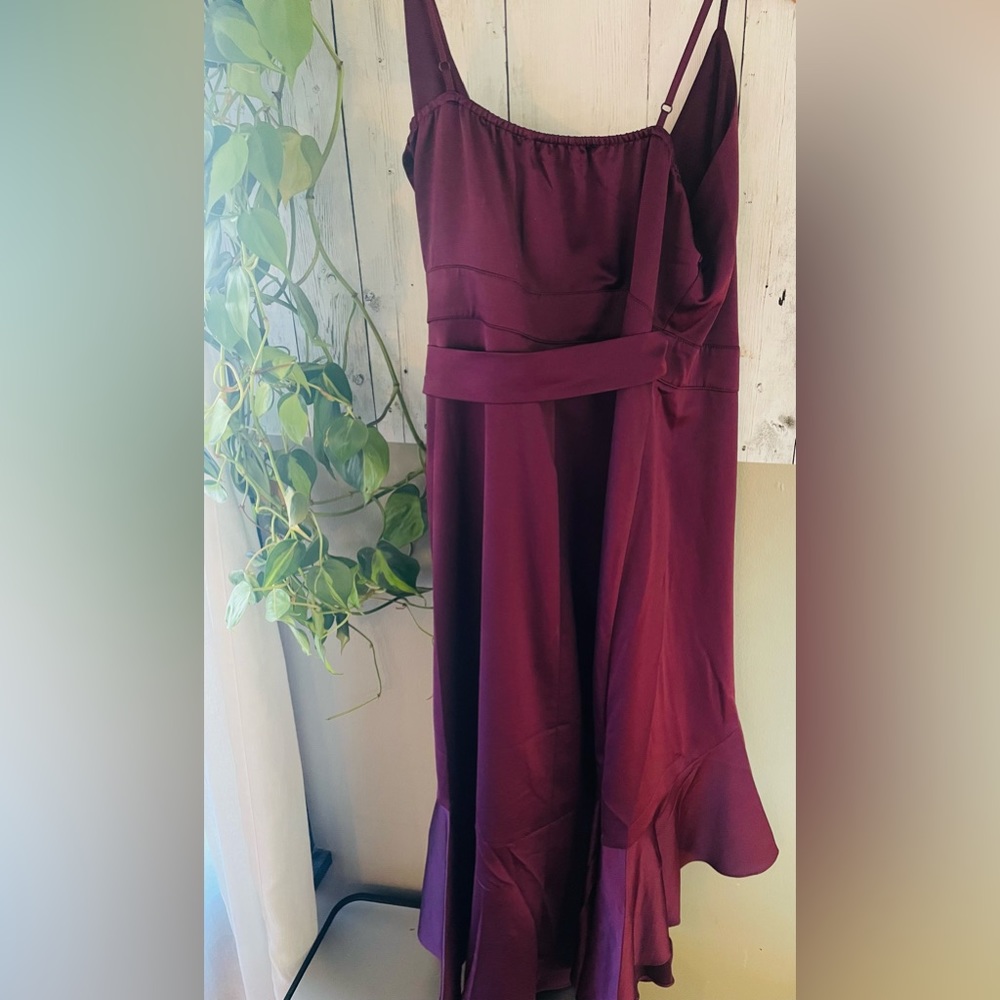Band of Gypsies plum satin ruffle wrap dress - Picture 3 of 6